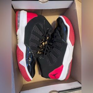 Jordan Max Aura